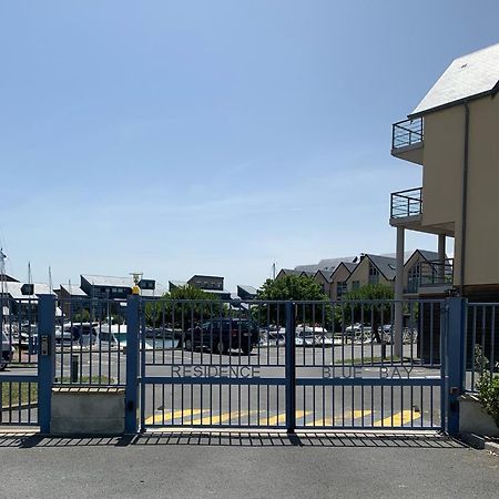 דוביל Blue Bay Studio Terrasse מראה חיצוני תמונה